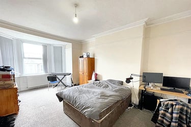 3 bed flat, 2 Lockyer Road,, Peverell, Plymouth, PL34RL - Image 5